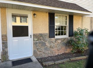 2302 Whitpain Hls #2302, Blue Bell, PA 19422