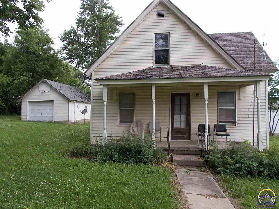 1st image of 418 W Sherman Ave
