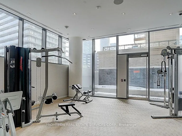 42 Charles St E #607 — Photo 32