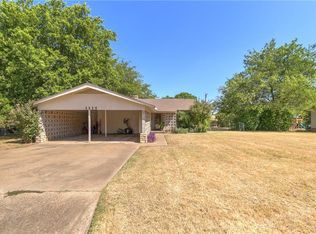 1112 Penrod St, Granbury, TX 76048
