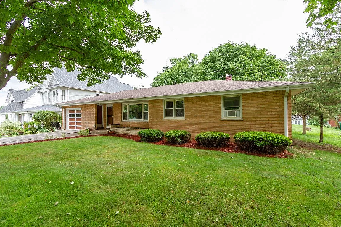 356 E Jackson Ave photo 1