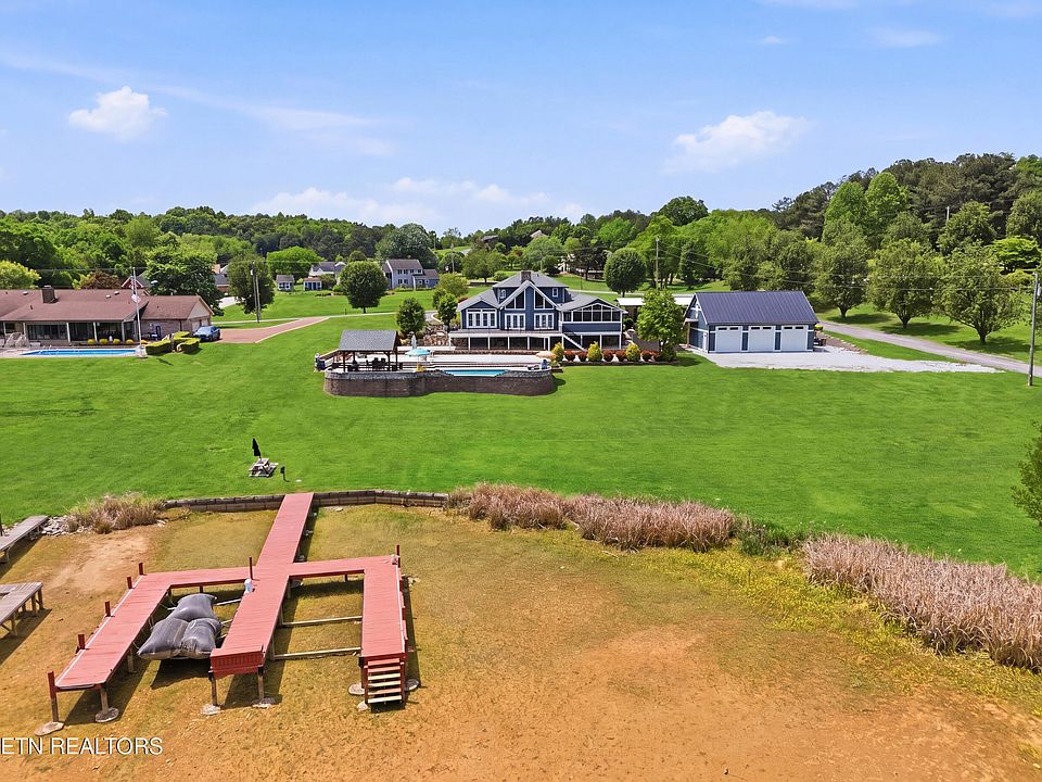 49th image of 401 Gholdston Dr