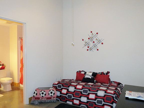 Master bdrm w/private bath!