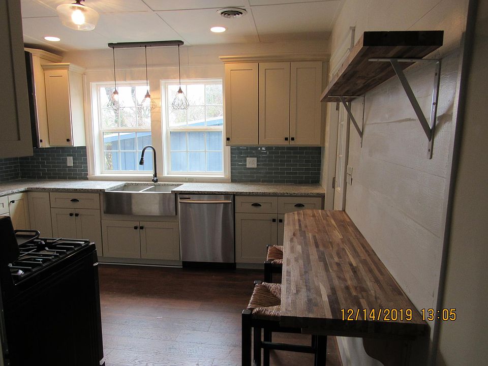 1st image of 2608 Hargrove St