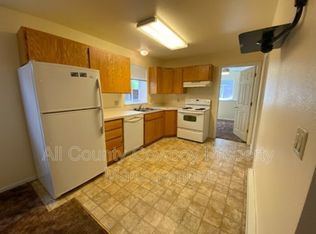 509 E Curtis St APT 102, Laramie, WY 82072