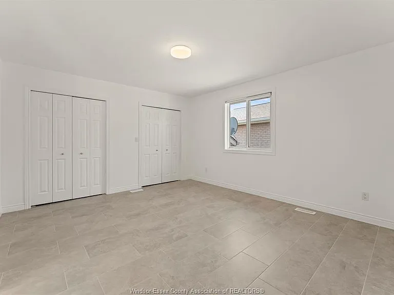 3316 Kenilworth Dr — Photo 18