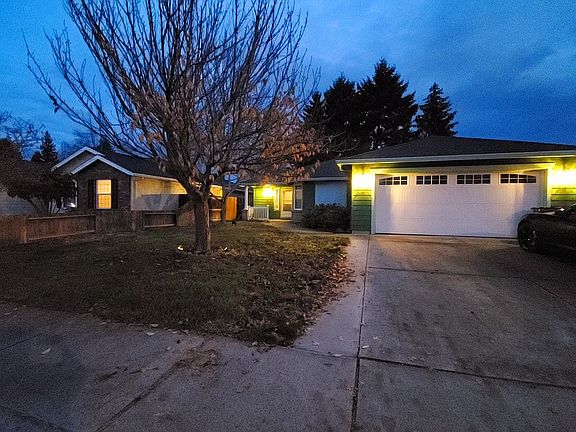 3rd image of 1818 Cottonwood Dr