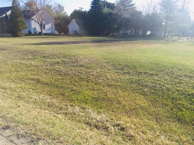 1st image of 6 Austin Dr
