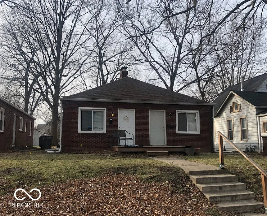 1118 N Dearborn St photo 1