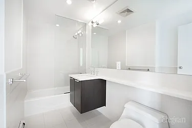 Rented by (Legacy) Elegran