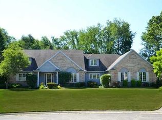 52468 Silverleaf Ct, Granger, IN 46530