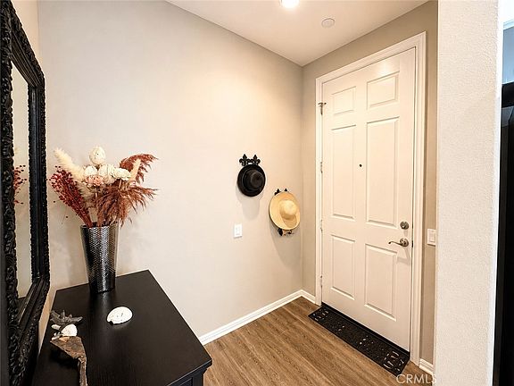 4th image of 824 Coriander Dr #502