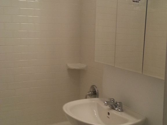 2nd image of 4307 42nd St APT 2N