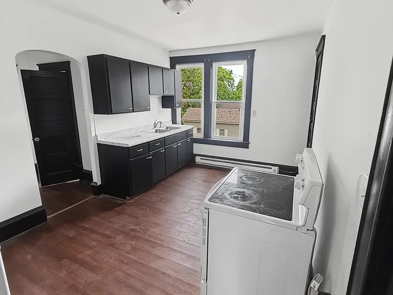 521 N Lott Blvd — Photo 12