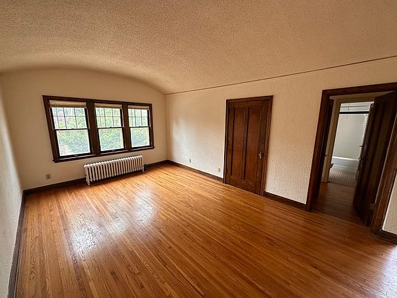 3rd image of 3519 Emerson Ave S APT 202