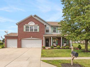 8426 Charleston Way, Avon, IN 46123