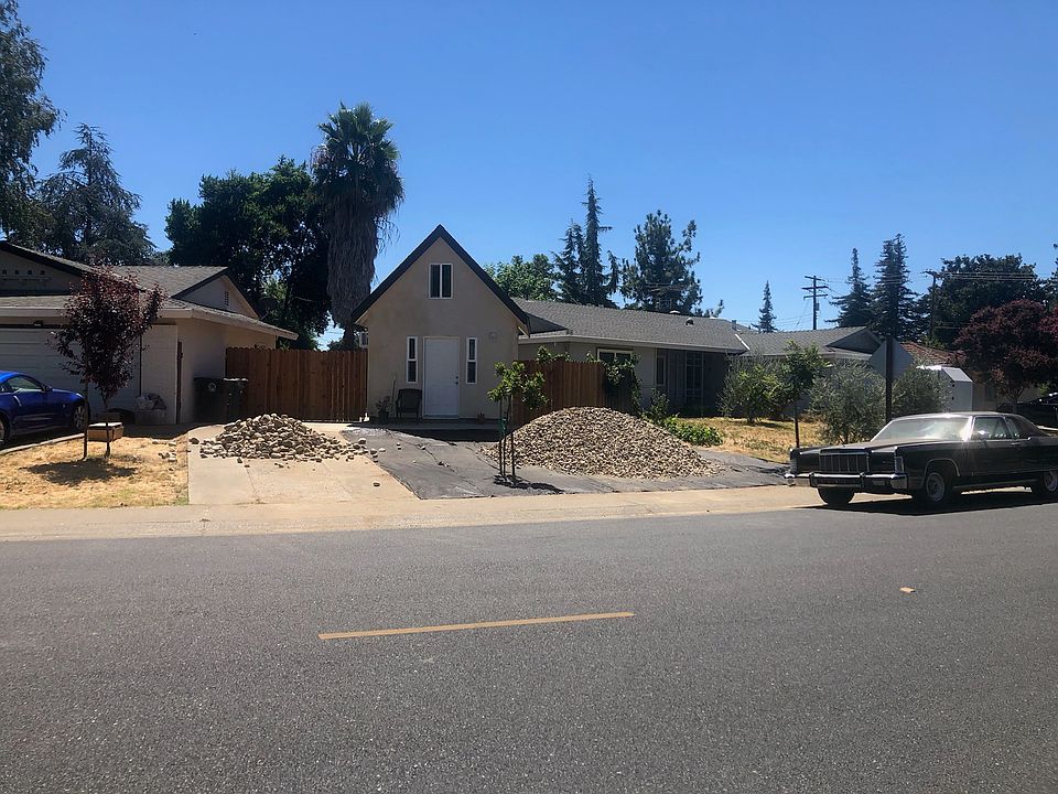 1st image of 10118 La Placita Dr