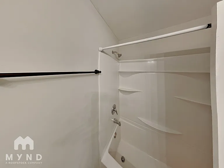 730 Dunbrook Ln — Photo 14