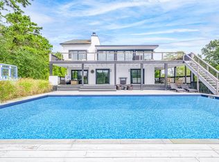 15 McGregor Dr, Southampton, NY 11968