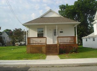 109 W Chesapeake Ave, Crisfield, MD 21817