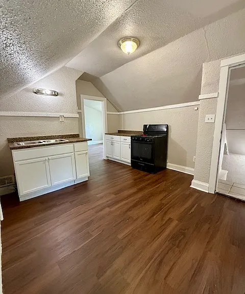 3907A N 24th St #1 — Photo 2