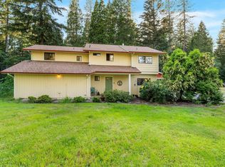 4984 Azalea Dr, Grants Pass, OR 97526