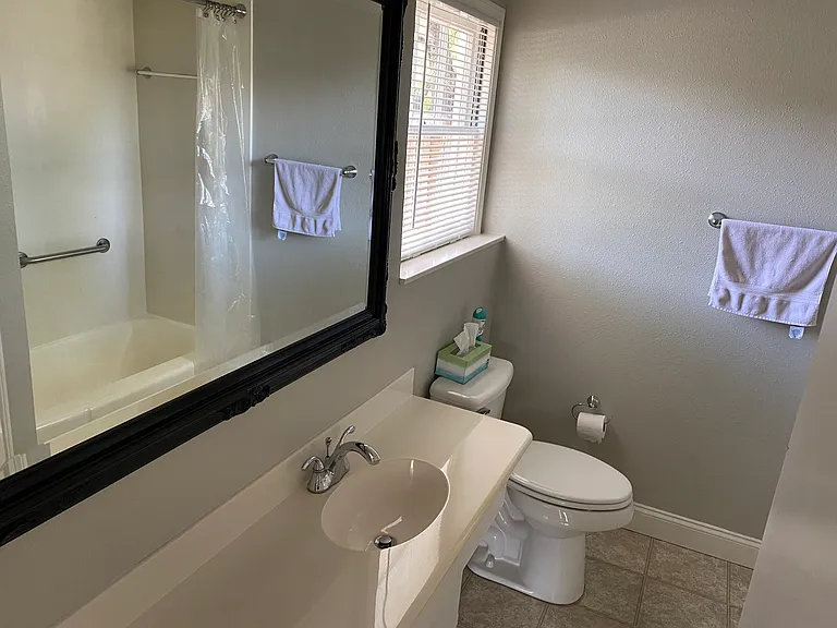 3825 Hubby Ave — Photo 33