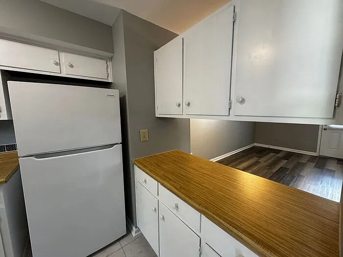 2119 Marinawoods Dr SE — Photo 8