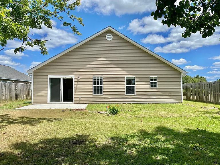 605 Whittle Ct — Photo 15