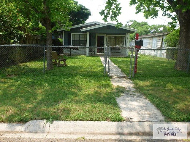 1st image of 713 Freddy Fender Ln