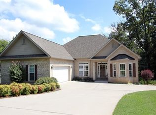 115 Tahlequah Ln, Loudon, TN 37774