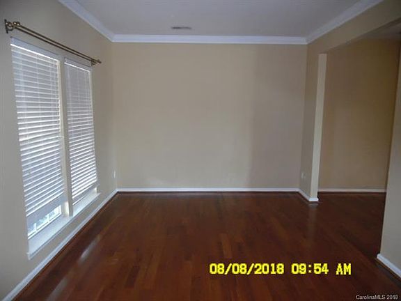 2nd image of 6817 Creft Cir