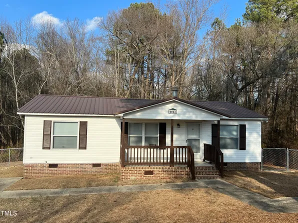 23 Paul Revere Ln, Cameron, NC 28326