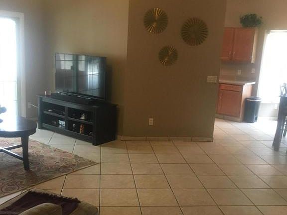 5th image of 2660 W Bensbrook Pl