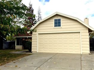 8325 Boron Way, Sacramento, CA 95828