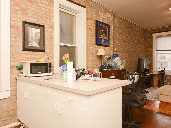4th image of 1451 W Augusta Blvd #2R
