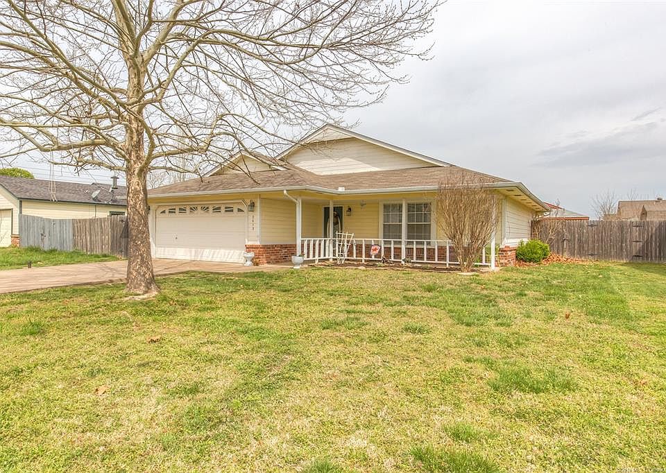 1st image of 9413 E Aspenwood Dr