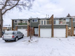 13449 40th St NW, Edmonton, AB T5A3L9