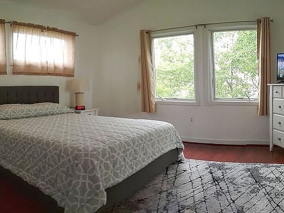 3rd image of 6504 Harvest Ave