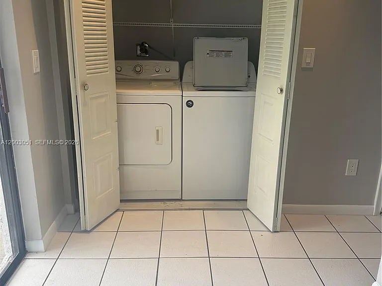 1815 NW 56th Ter #15 — Photo 11