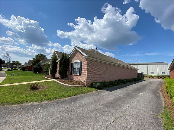 4th image of 2429 Noble Wood Ct