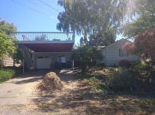 10744 5th Ave NW, Seattle, WA 98177