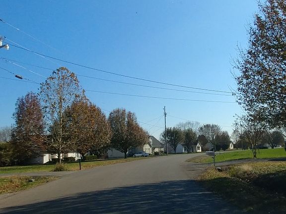 5th image of 7251 Alexandria Dr
