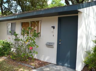 902 Byron Ct, Sarasota, FL 34243