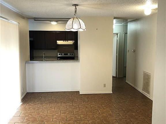 4th image of 2406 Windy Pine Ln