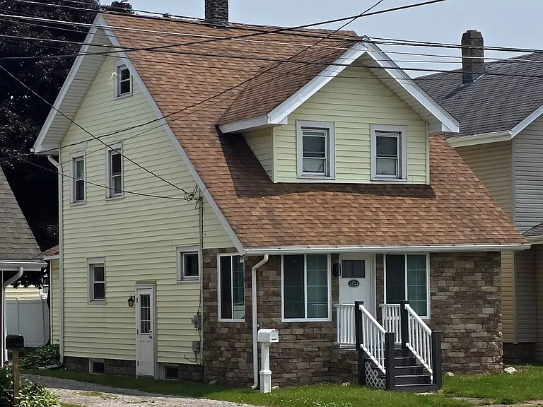 2123 Bird Dr — Photo 1