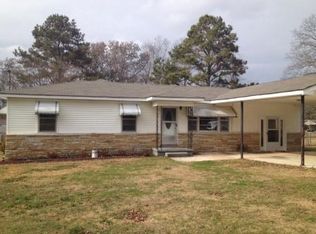 1012 Woodall St, Albertville, AL 35951