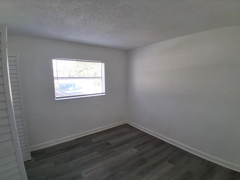 405 SW 13th Pl #112 — Photo 12