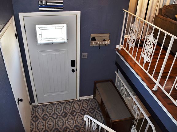 3rd image of 7410 Gladiola Ave