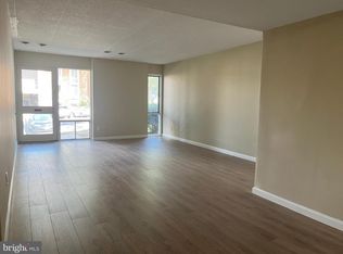 2647 Redcoat Dr #130, Alexandria, VA 22303